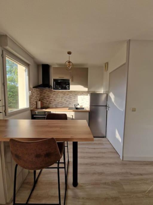 Appartement Cosy Oloron, Aux Pieds Des Pyrenees Et De L'Atlantique! Luaran gambar